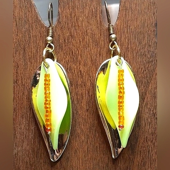 HANDMADE Gold, Orange, & Green Leaf Twist Layered Dangle Earrings - Picture 1 of 2